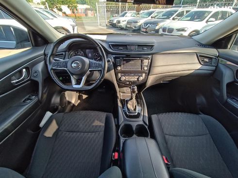 Nissan Rogue 2018 серый - фото 15