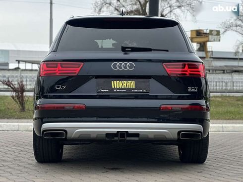 Audi Q7 2016 - фото 17