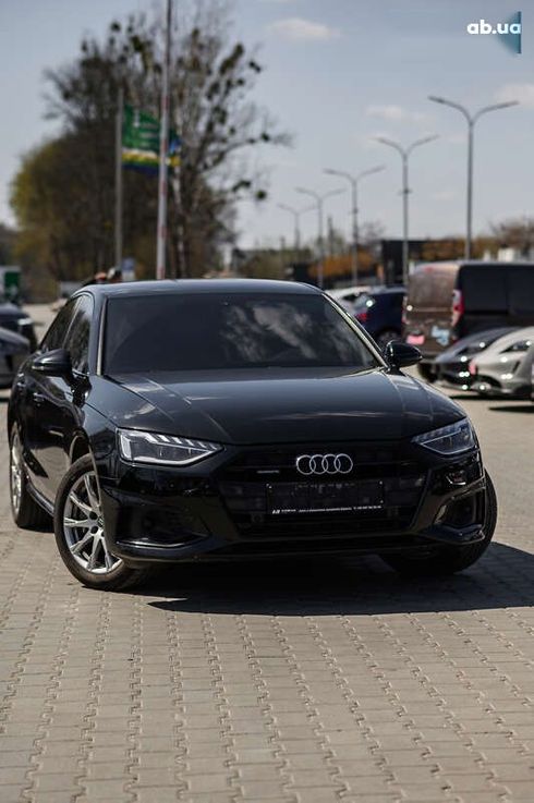 Audi A4 2019 - фото 3