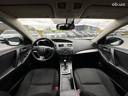 Mazda 3 2012 белый - фото 28