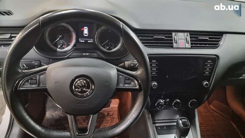 Skoda Octavia 2019 - фото 13