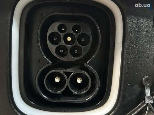 Hyundai Kona Electric 2021 - фото 18