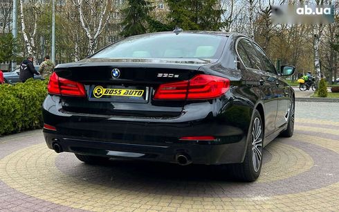 BMW 5 серия 2018 - фото 7