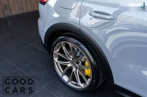 Porsche Cayenne Coupe 2023 - фото 25