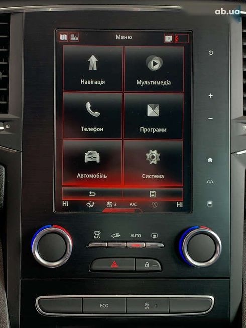 Renault Megane 2019 - фото 29