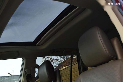 Lexus GX 2012 - фото 30