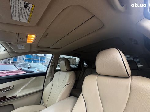 Toyota Venza 2012 белый - фото 16