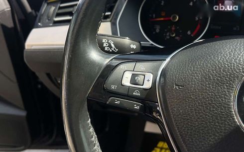 Volkswagen Passat 2015 - фото 12