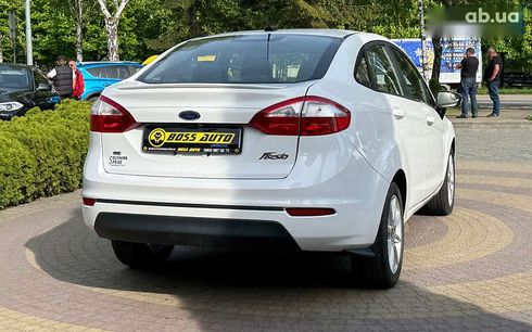 Ford Fiesta 2019 - фото 8