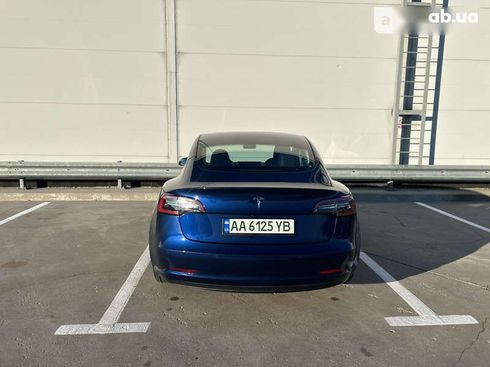 Tesla Model 3 2019 - фото 11