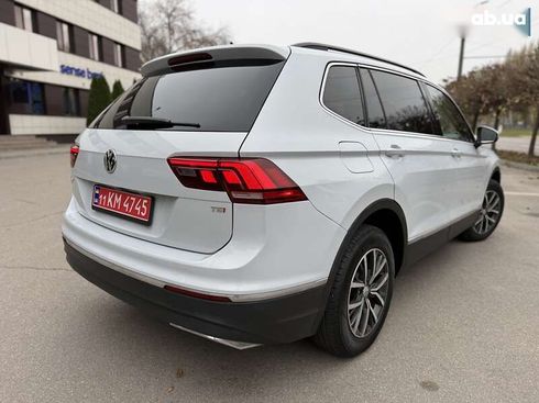 Volkswagen Tiguan 2018 - фото 8