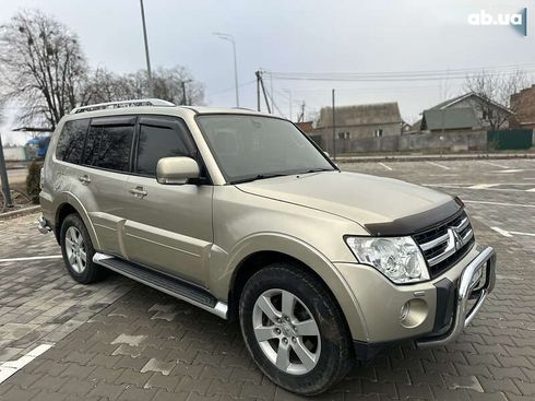 Mitsubishi Pajero Wagon 2008 - фото 4