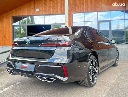 BMW 7 серия 2023 - фото 6