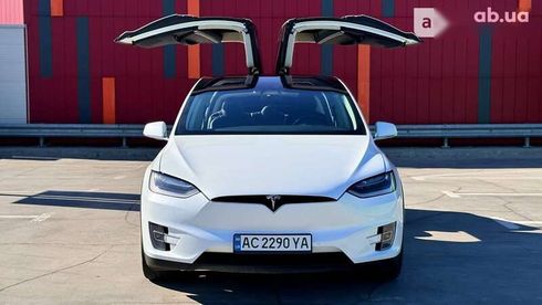 Tesla Model X 2017 - фото 16