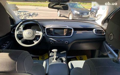 Kia Sorento 2019 - фото 8