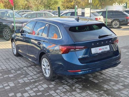 Skoda Octavia 2021 - фото 20
