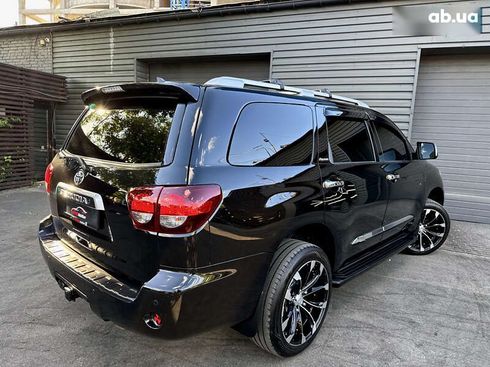Toyota Sequoia 2021 - фото 12