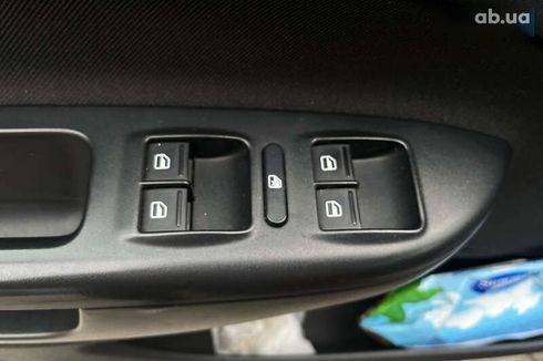 Skoda Octavia 2010 - фото 14