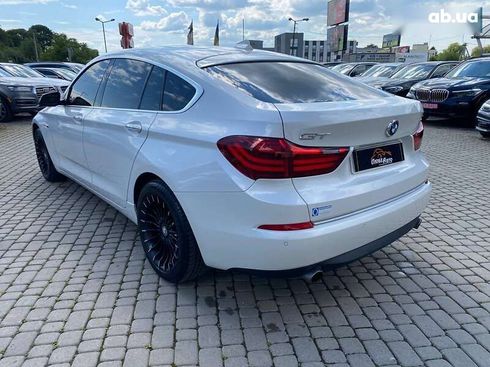 BMW 5 серия 2015 - фото 5