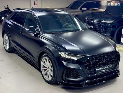 Audi RS Q8 2020 - фото 8