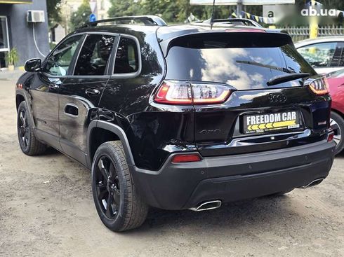 Jeep Cherokee 2019 - фото 6