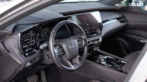 Lexus RX 2023 - фото 16