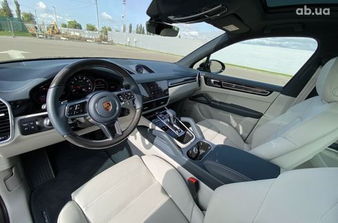 Porsche Cayenne 2022 - фото 15