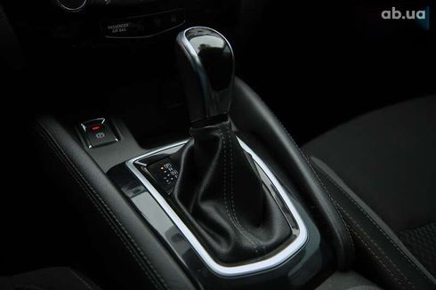 Nissan Qashqai 2018 - фото 16