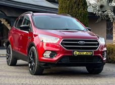 Продажа б/у Ford Escape 2018 года во Львове - купить на Автобазаре