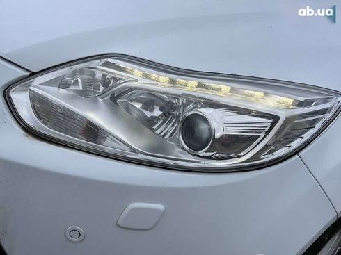 Ford Focus 2014 - фото 9