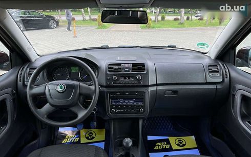 Skoda Fabia 2012 - фото 11
