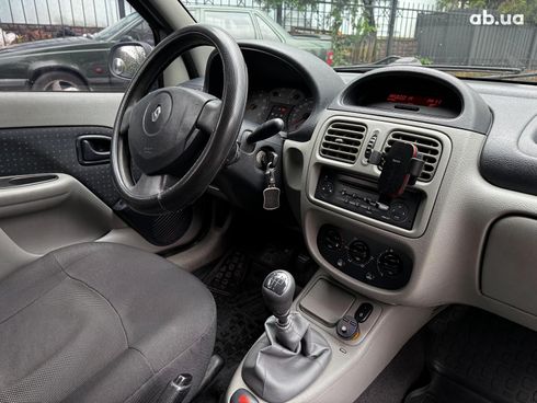 Renault Clio 2006 серый - фото 30