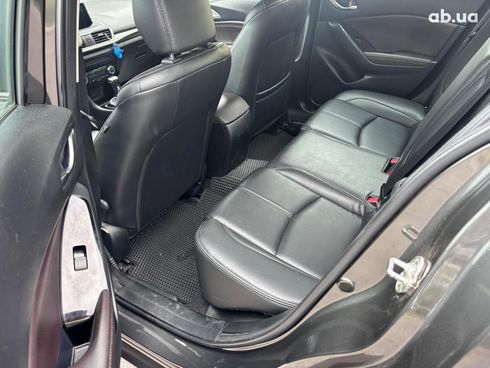 Mazda 3 2018 серый - фото 14