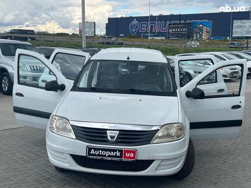 Dacia logan mcv 2012 белый - фото 15