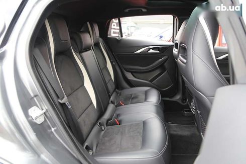 Infiniti Q30 2016 - фото 11