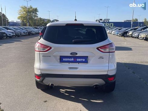 Ford Escape 2013 - фото 6