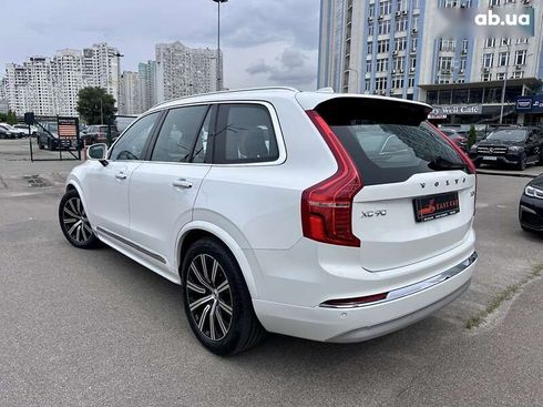 Volvo XC90 2021 - фото 15