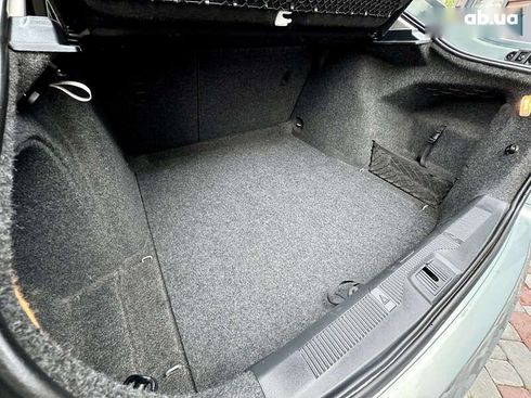 Skoda Octavia 2012 - фото 26