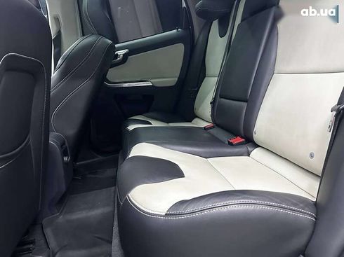 Volvo XC60 2016 - фото 14