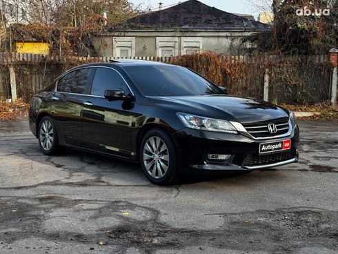 Honda Accord 2013 черный - фото 8