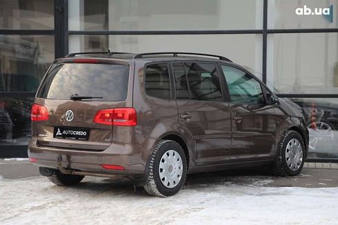 Volkswagen Touran 2012 - фото 4