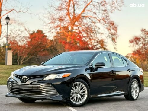 Toyota Camry 2020 черный - фото 3