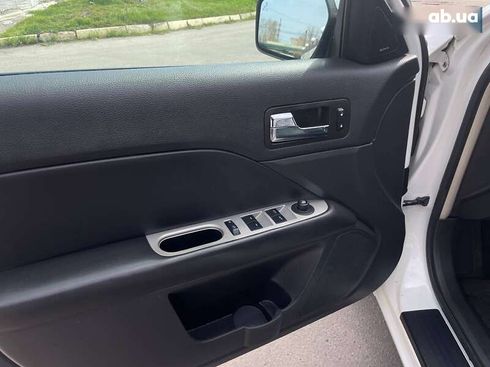 Ford Fusion 2011 - фото 14