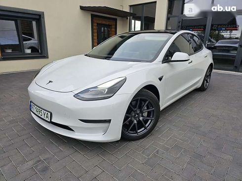 Tesla Model 3 2021 - фото 20