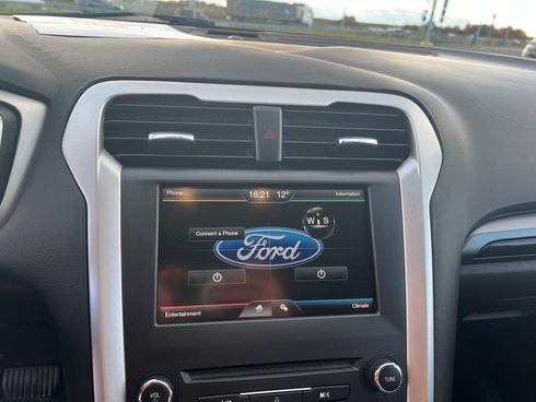 Ford Fusion 2015 красный - фото 28