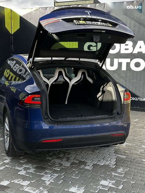 Tesla Model X 2016 - фото 28