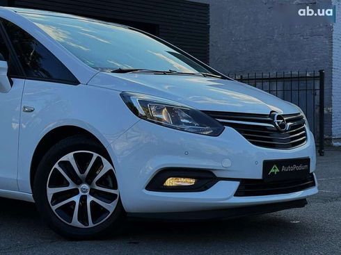Opel Zafira 2018 - фото 8