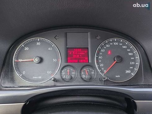 Volkswagen Touran 2009 - фото 23