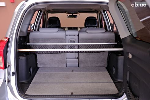 Toyota RAV4 2006 серый - фото 9