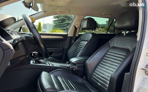 Volkswagen Passat 2015 - фото 13